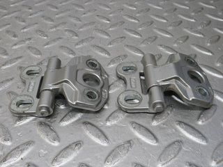 34915 Mercedes-Benz W210 320E Door Hinge Left Side