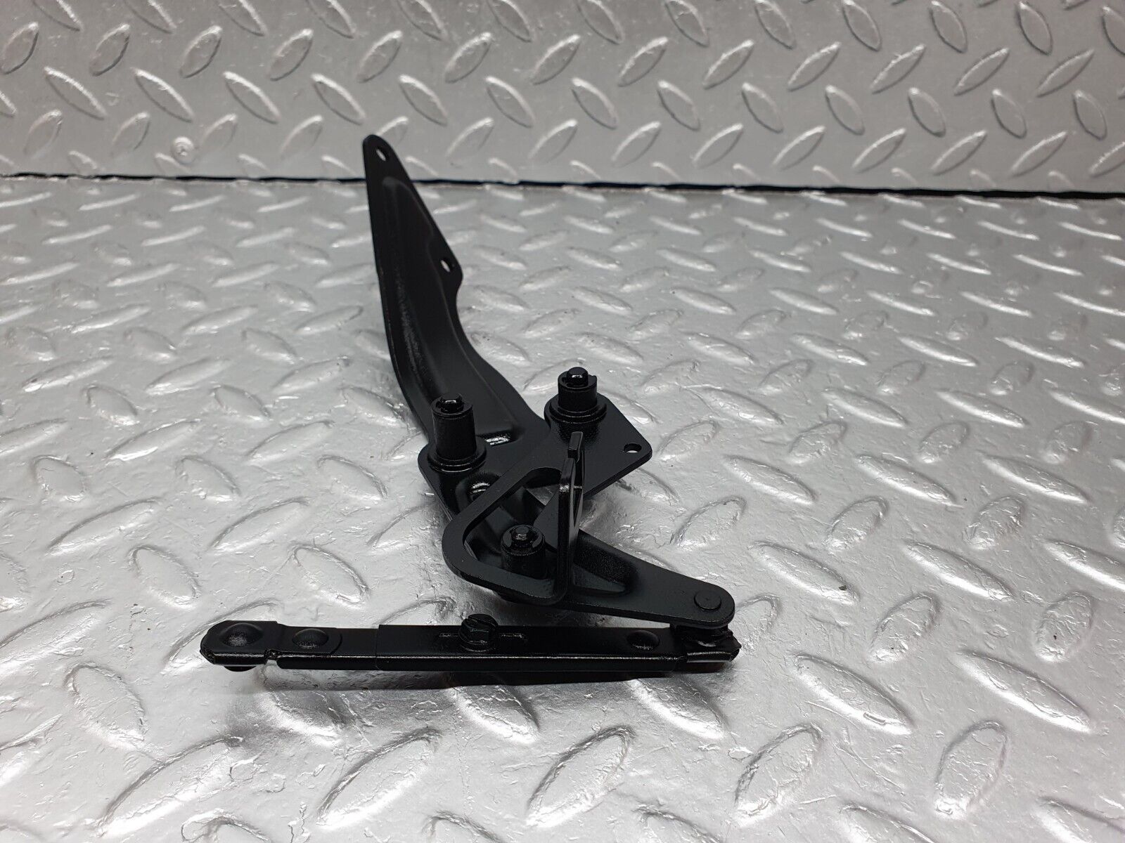 41506 Mercedes-Benz W124 200E Throttle Linkage