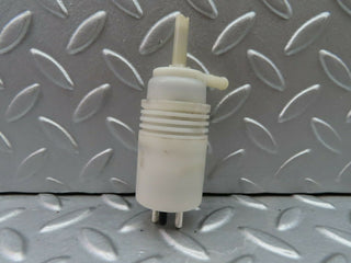 W124 Wagon windscreen washer pump used OEM