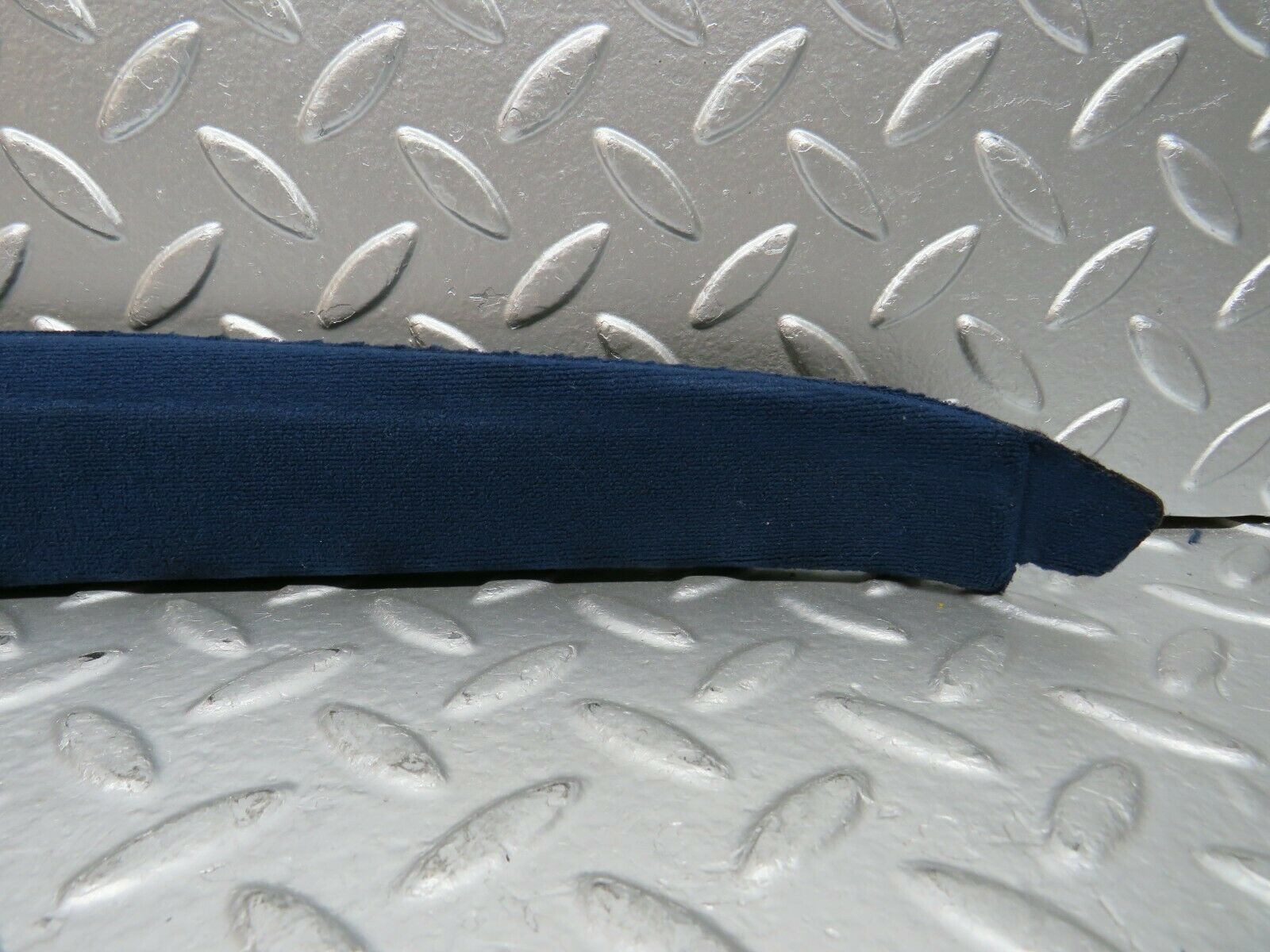 24607 Mercedes-Benz W140 S320 C Pillar Side Cover Right Side Blue 1406902226