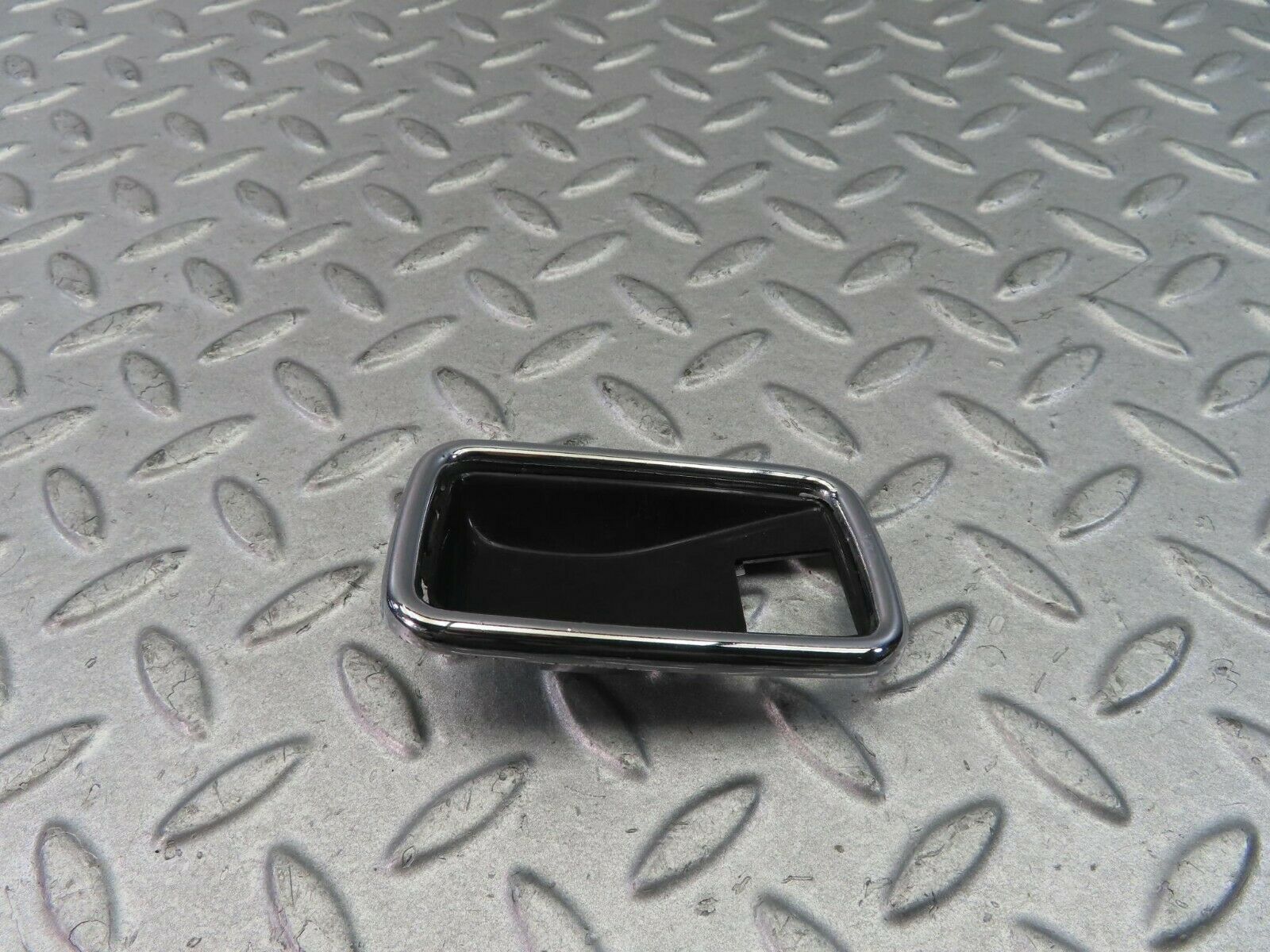 8653 Mercedes-Benz W108 Chrome Frame For Door Opener Right 1087660611