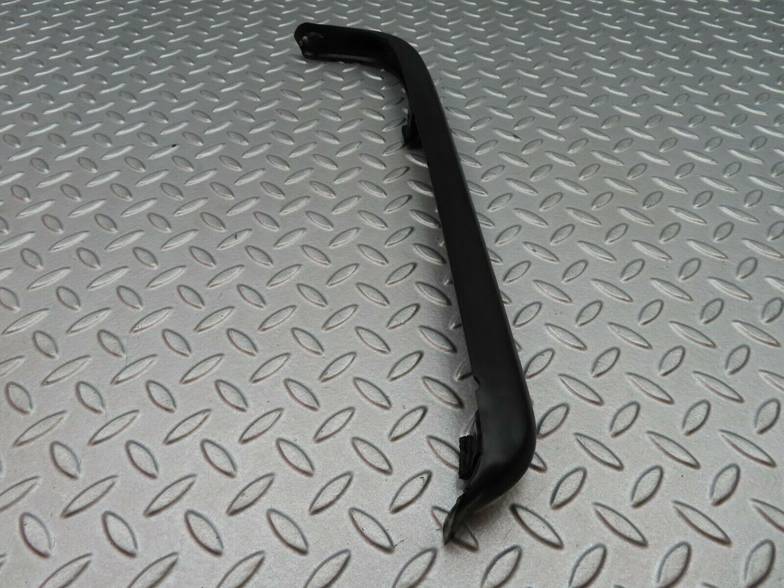 5698 Mercedes-Benz W123 200 Tail Light Moulding Trim Left Side