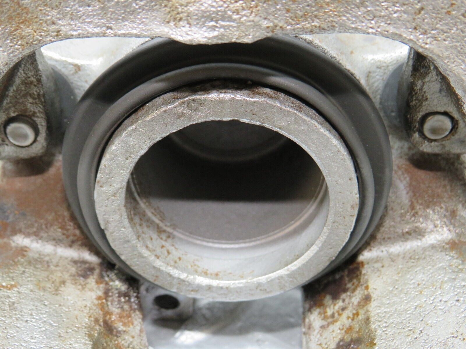 35023 Mercedes-Benz W210 320E Front Right Brake Caliper ATE 57/28/300
