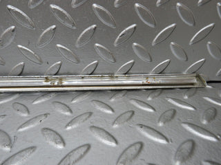 28884 Mercedes-Benz W123 230E Front Right Door Chrome Moulding Trim