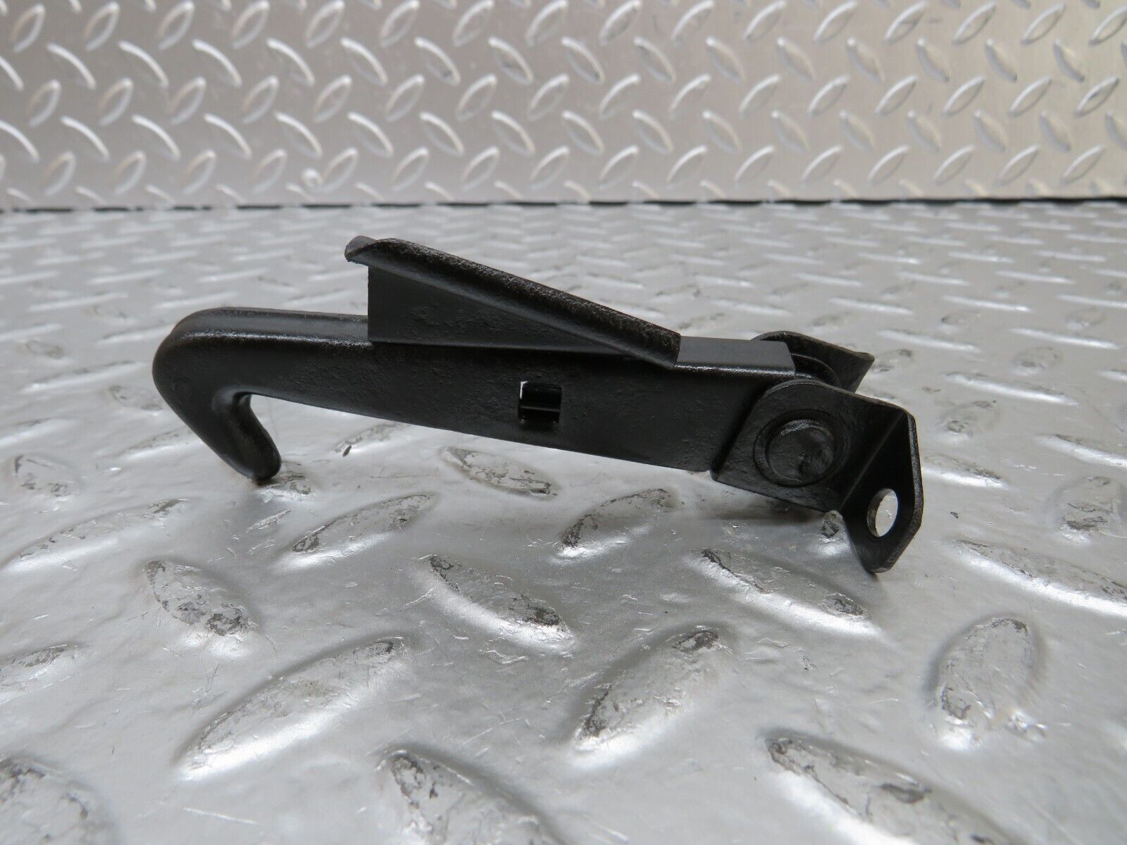 26114 Mercedes-Benz W116 450SE Bonnet Safety Latch Pair