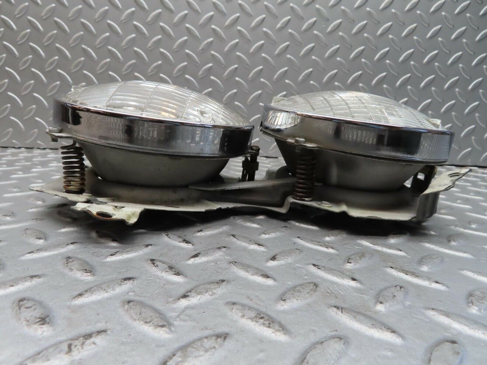 12655 Mercedes-Benz W111 220SE Headlight Left/Right 0302350004