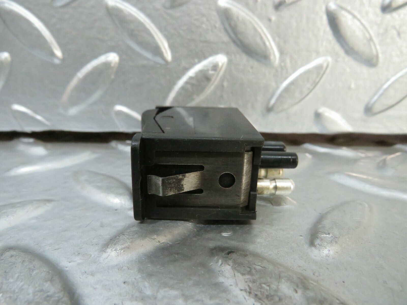 23810 Mercedes-Benz C107 450SLC Coupe Interior Dome Light Switch 0008205810