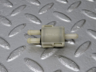 33825 Mercedes-Benz W201 190E 2.0L Windscreen Washer Fluid Distributor