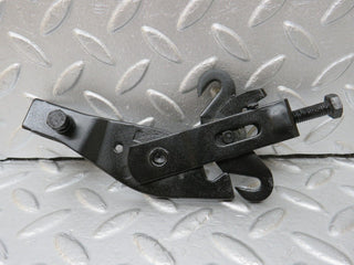 34677 Mercedes-Benz W124 260E Handbrake Adjusting Handbrake Regulator