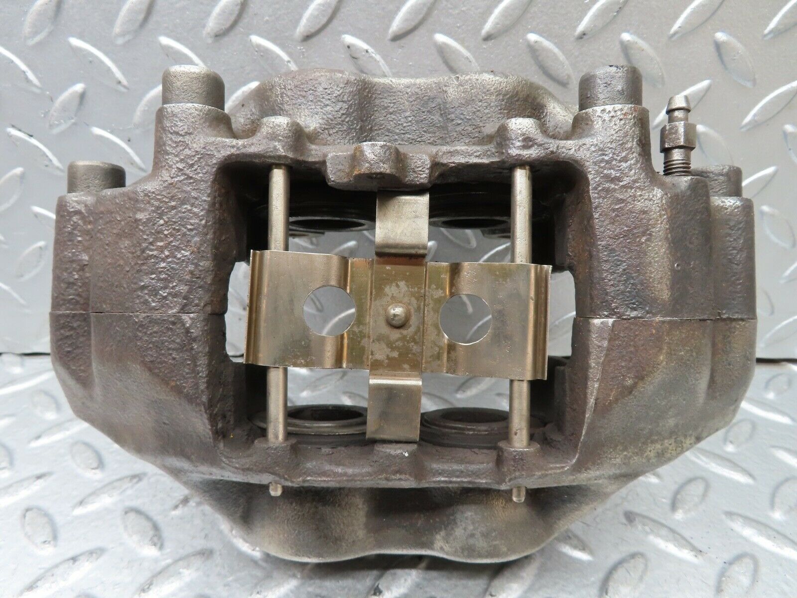 19651 Mercedes-Benz C140 CL420 Coupe Front Left Brake Caliper Lucas