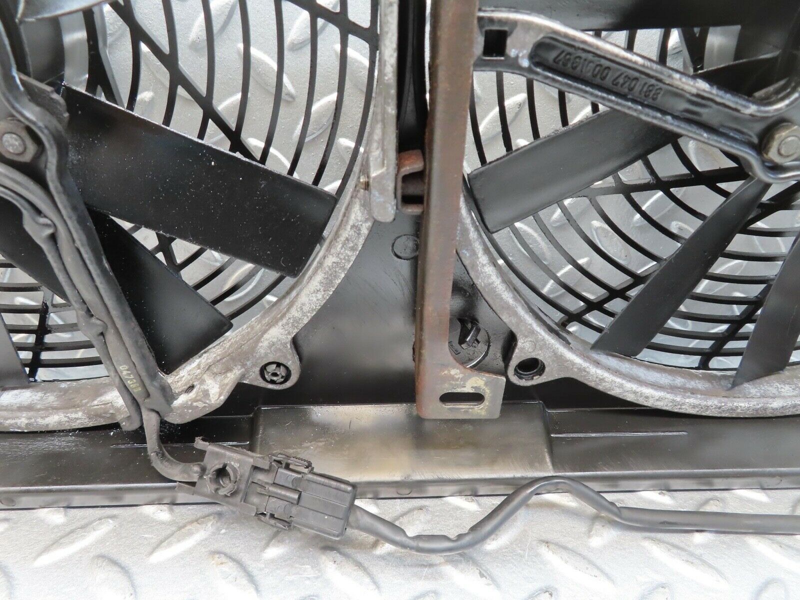 12214 Mercedes-Benz R129 300SL Coupe Radiator Cooling Fan 1295051055