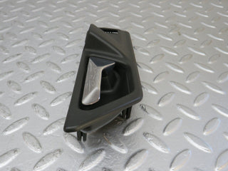 33909 Mercedes-Benz W124 260E Interior Door Handle Rear Left 1247600161