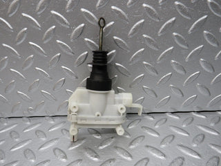 W124 Wagon door lock vacuum actuator front left used OEM