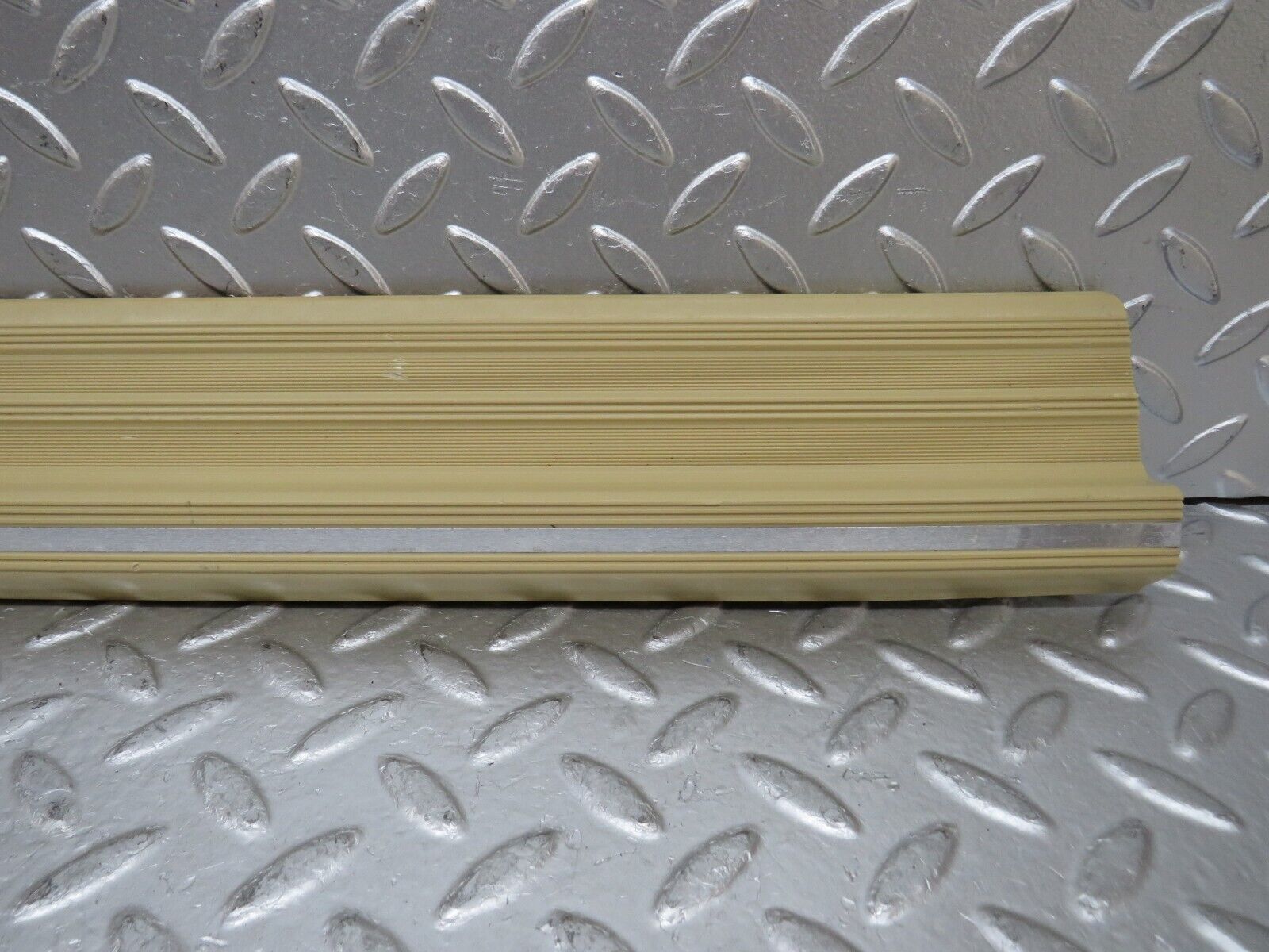 29740 Mercedes-Benz W123 230E Front Right Door Sill Trim Beige