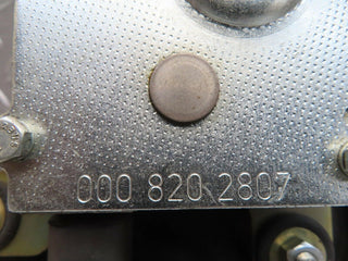 14387 Mercedes-Benz W116 350SE Sunroof Motor With Bracket 0008202807