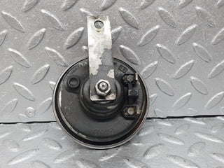 41544 Mercedes-Benz W124 200E Horn Hella 002952