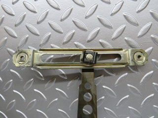 31139 Mercedes-Benz W123 200D Front Right Manual Window Regulator 1237200446