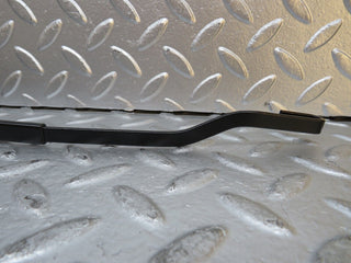 29920 Mercedes-Benz W123 230E Wiper Arm Bosch Left 3399990553