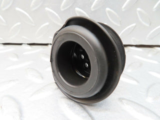 16477 Mercedes-Benz W124 260E Firewall Rubber Grommet 0089971781