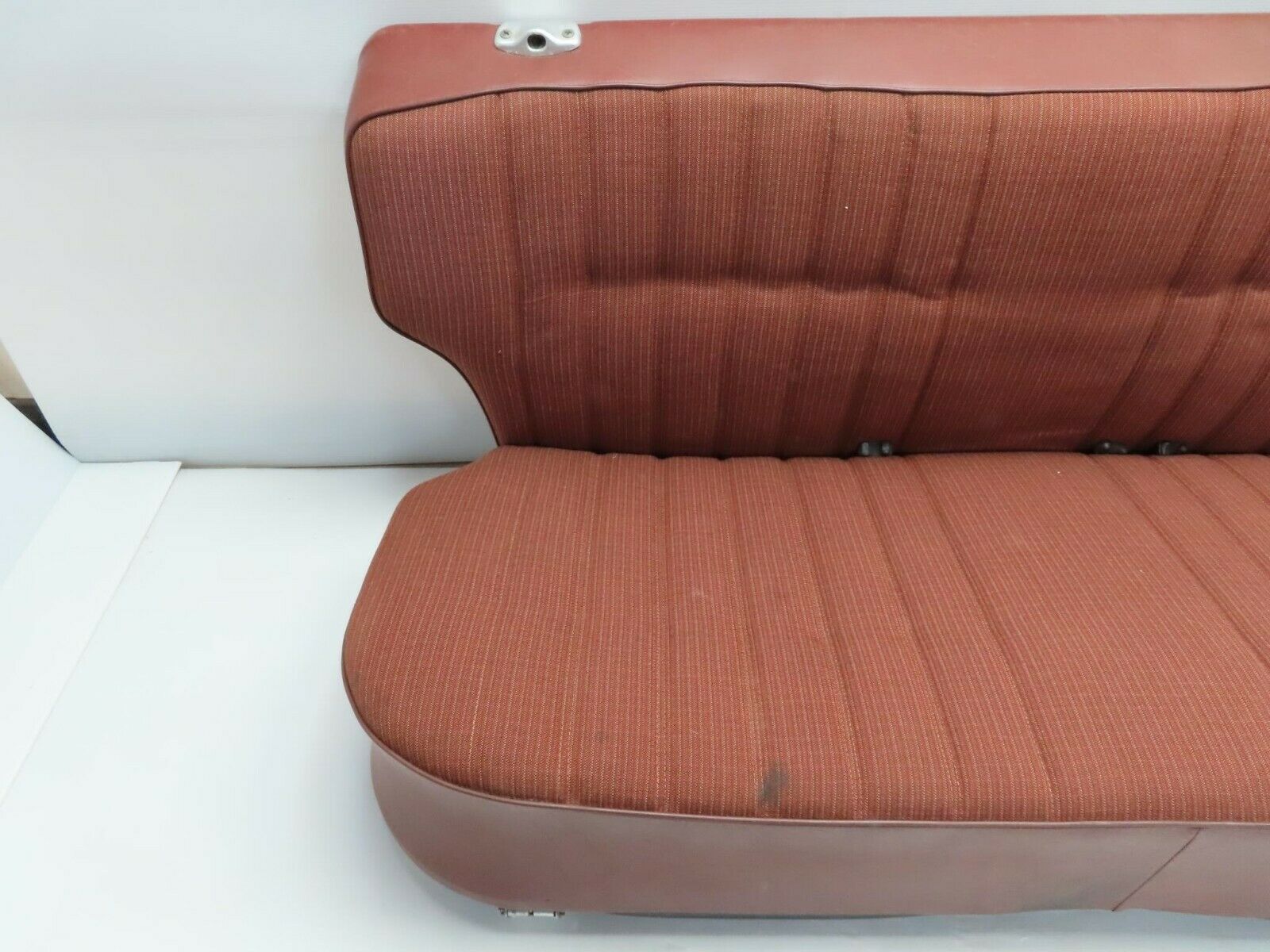 7706 Mercedes-Benz S123 230TE Wagon Rear Seat