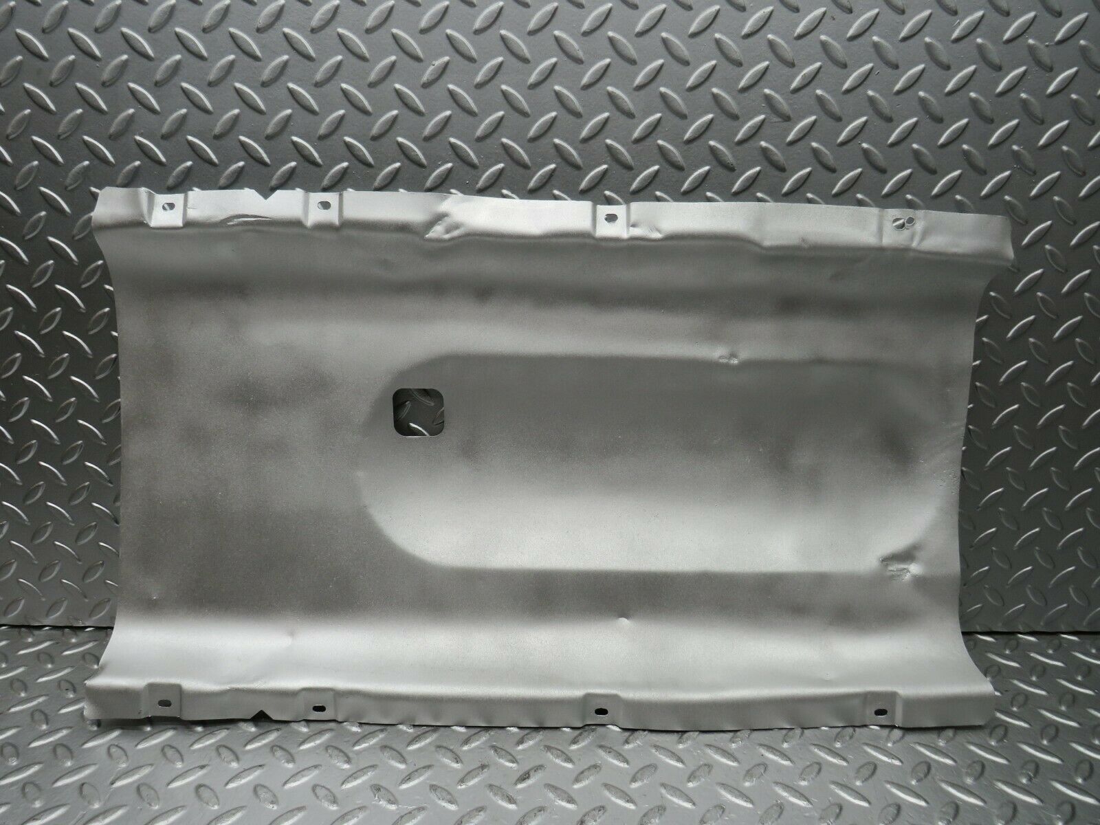 22827 Mercedes-Benz C107 450SLC Coupe Exhaust Heat Shield
