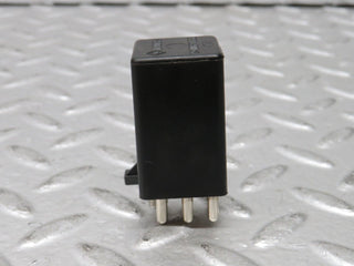 28672 Mercedes-Benz W123 230E Intermittent Wiper Relay 0008210863