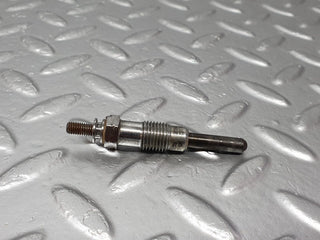 40847 Mercedes-Benz W123 300D Glow Plug Beru 0100221107