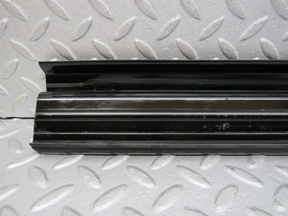 40631 Mercedes-Benz W123 300D Front Right Door Sill Trim Black