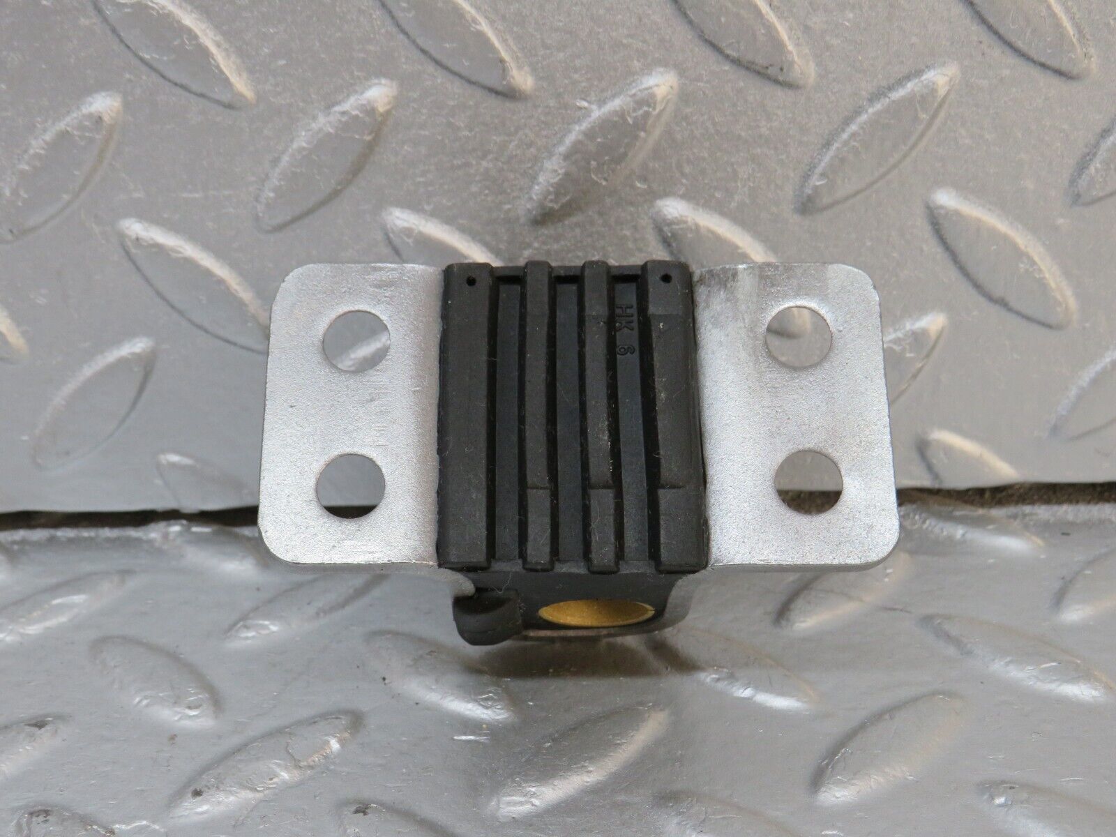40627 Mercedes-Benz W123 300D Right Door Lock Latch