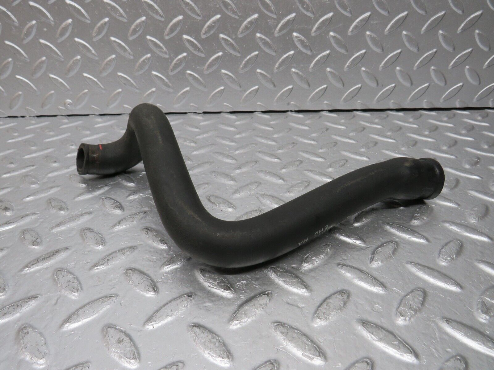 30494 Mercedes-Benz W124 230E Water Hose Pipe 1248329094