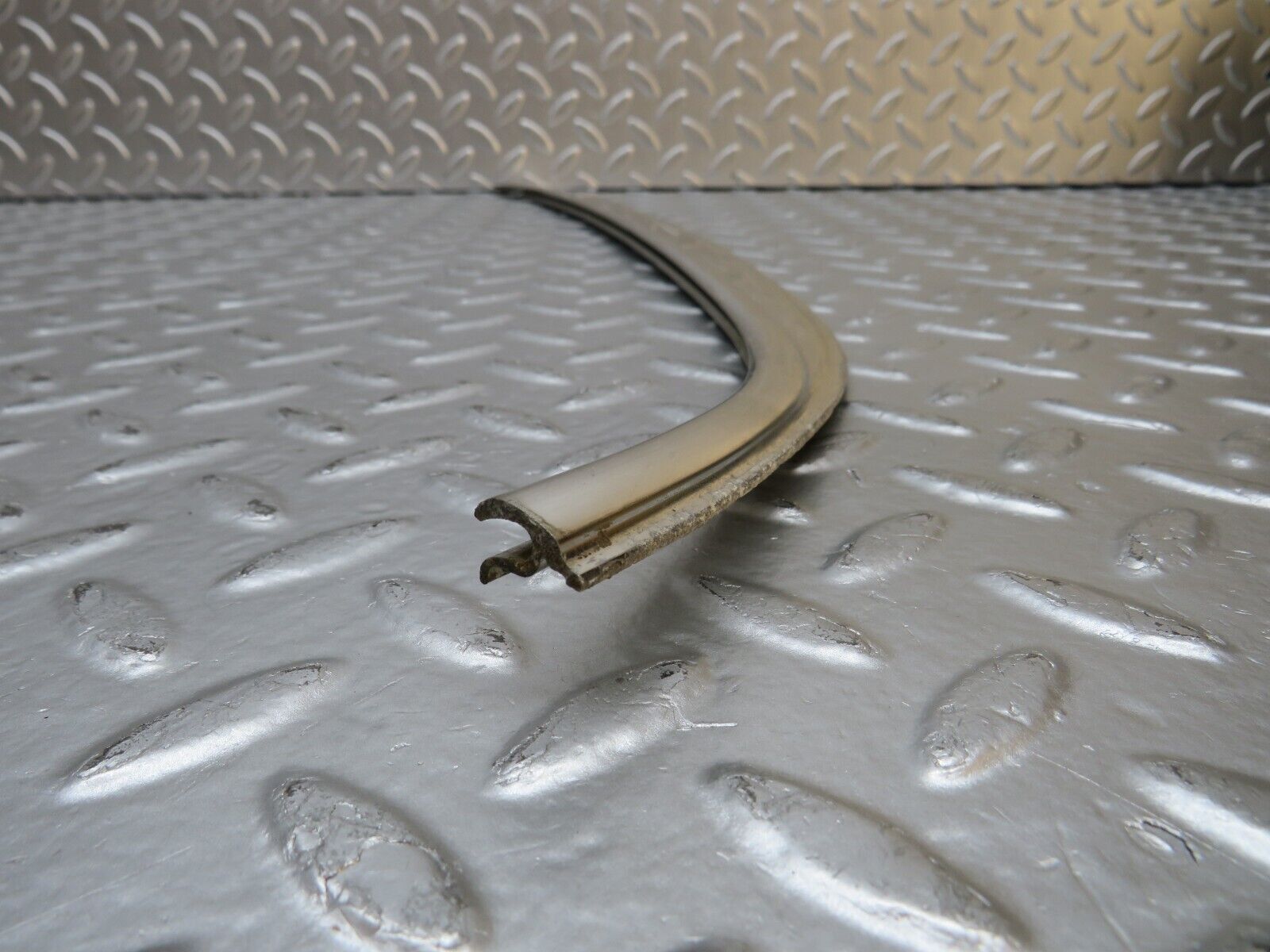 29921 Mercedes-Benz W123 230E C Pillar Exterior Chrome Trim Right Side