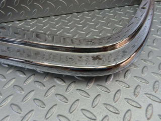 10607 Mercedes-Benz W108 Front Right Upper Bumper Corner