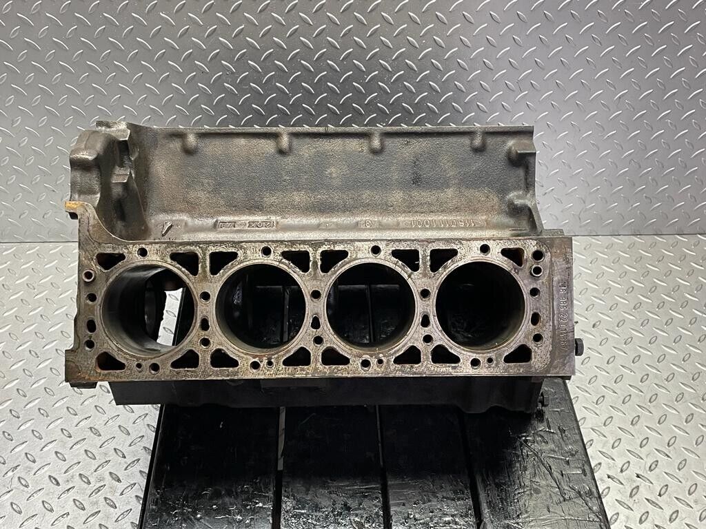 0205 Mercedes-Benz W116 350SE Engine Block M116.985 1160111001