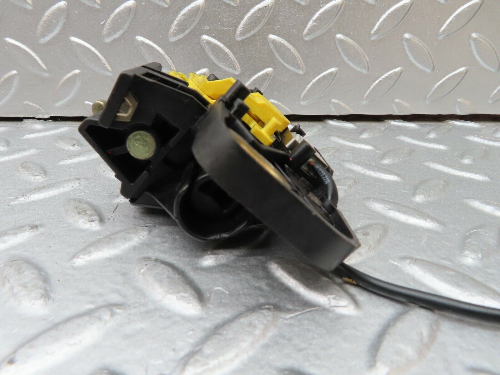 19923 Mercedes-Benz R129 300SL Coupe Trunk Lock 1298201810