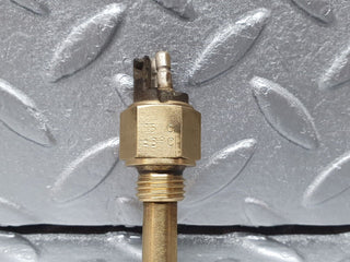 41326 Mercedes-Benz C107 450SLC Coupe Temperature Sensor VDO