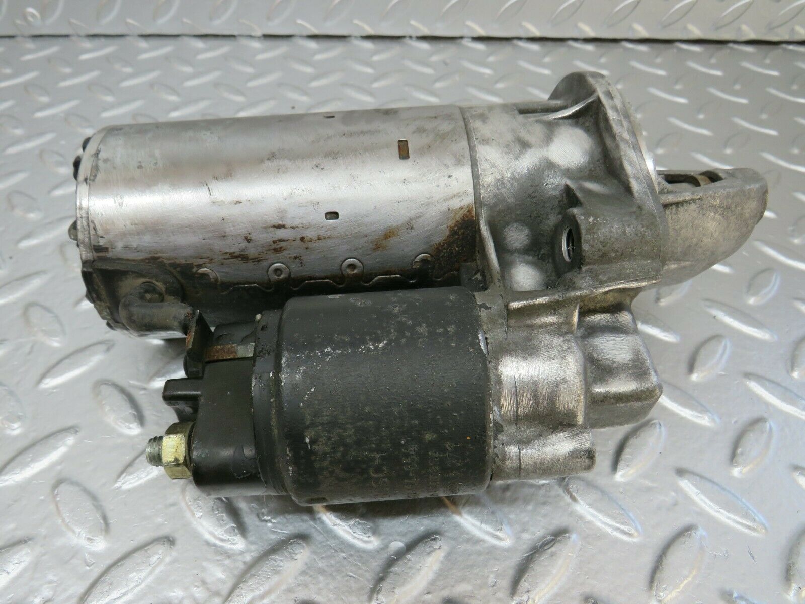 24382 Mercedes-Benz S124 220TE Wagon Starter Motor Bosch 0001108149