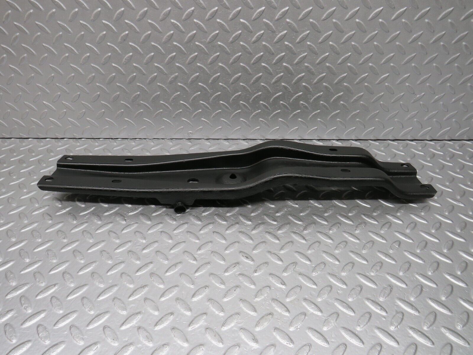 40386 Mercedes-Benz W110 230 Gearbox Mount Bracket