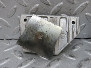 37818 Mercedes-Benz A124 320E Cabriolet Door Window Guide Bracket 2x 1247250132 1247250232