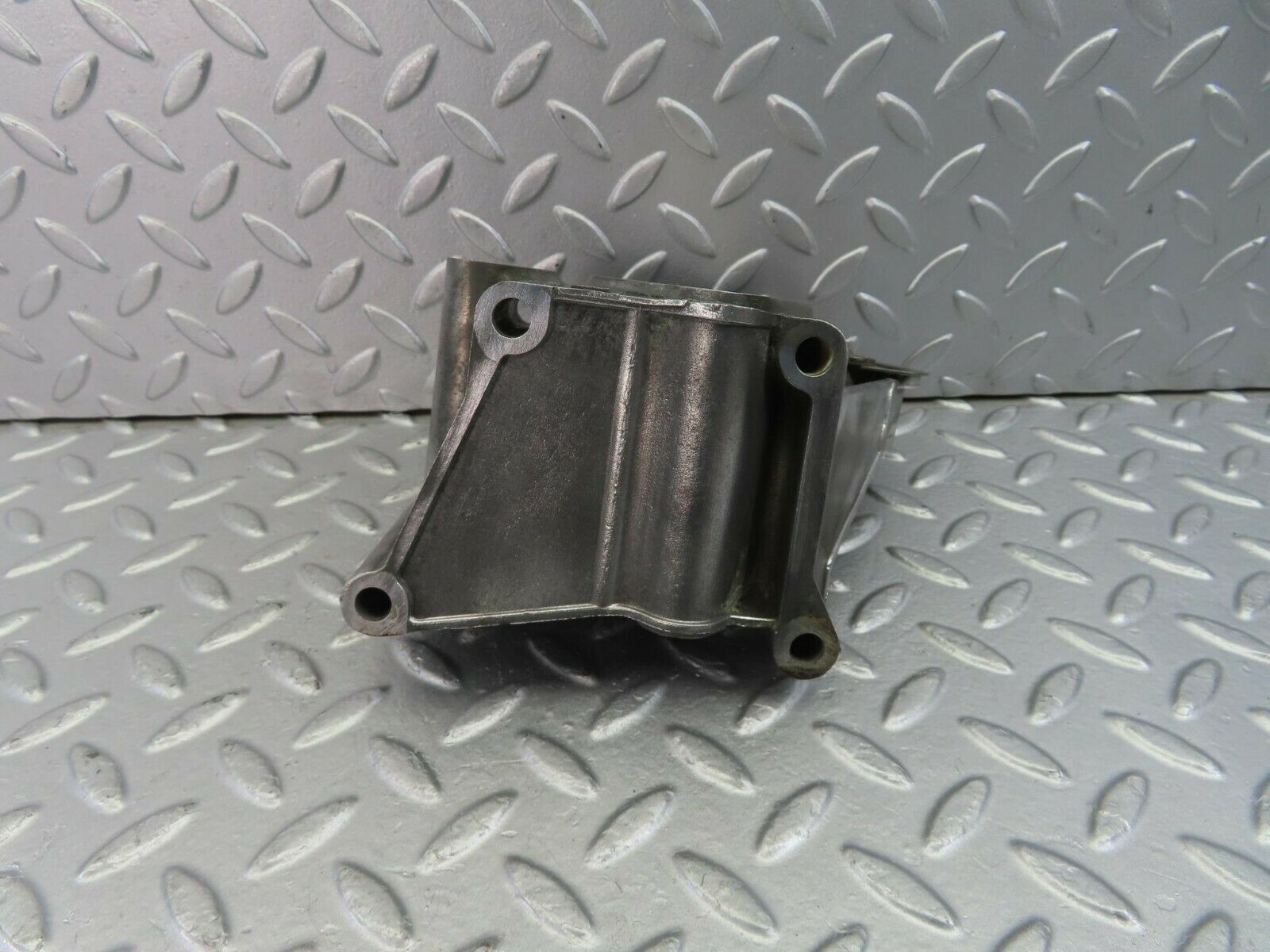 10804 Mercedes-Benz W123 230E Power Steering Pump Bracket 1234660241