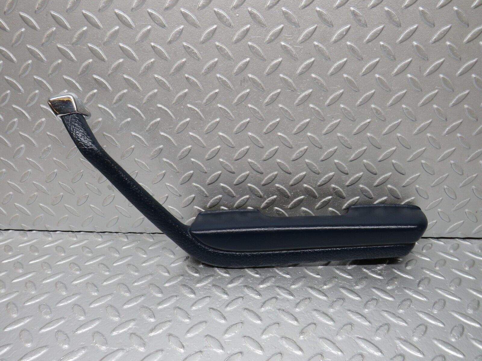 39077 Mercedes-Benz R107 500SL Coupe Interior Door Handle Right Blue