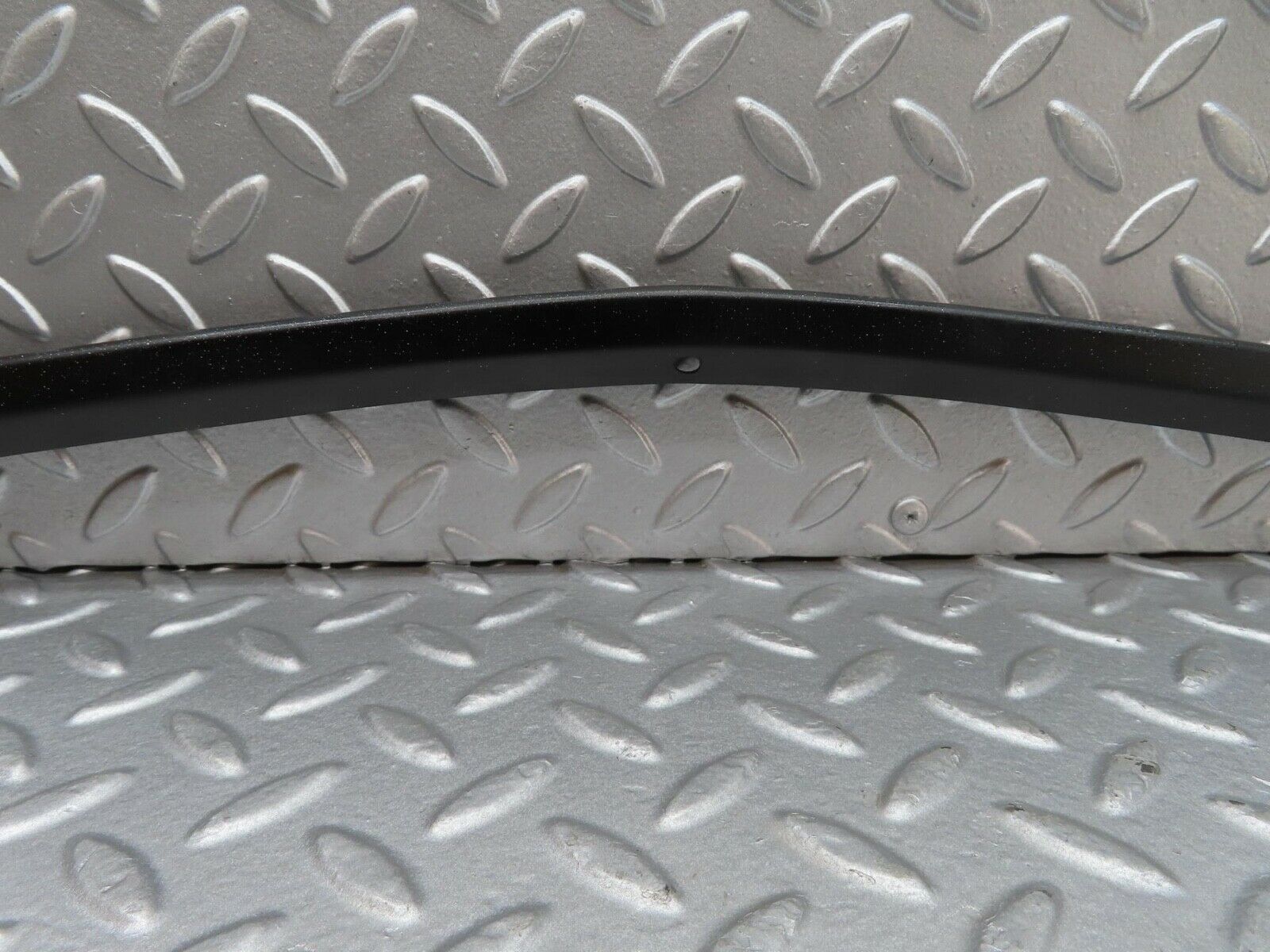 14164 Mercedes-Benz C107 280SLC Front Fender Cross Bar