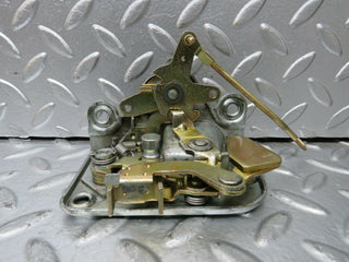 W110 Fintail Heckflosse front left door lock mechanism used OEM