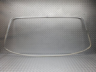 40771 Mercedes-Benz W123 300D Rear Windscreen Chrome Frame