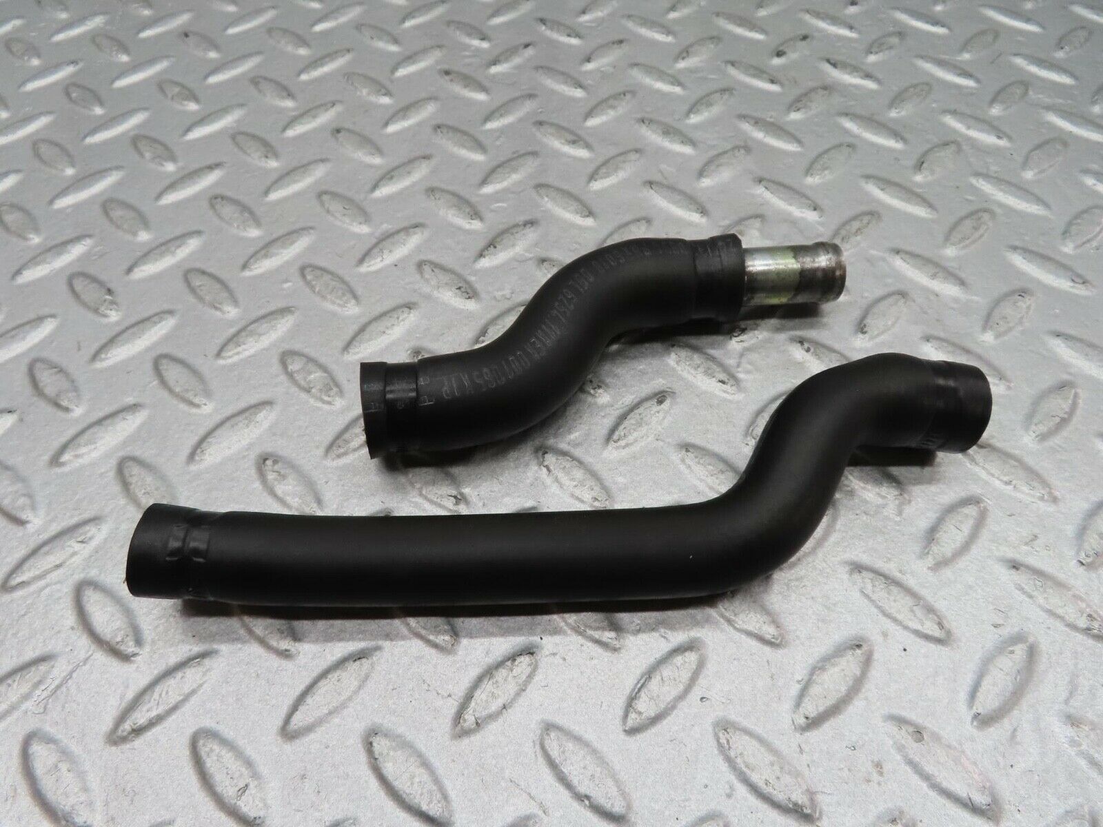 16404 Mercedes-Benz W124 260E Water Cooling Hose Pipe 1248323494