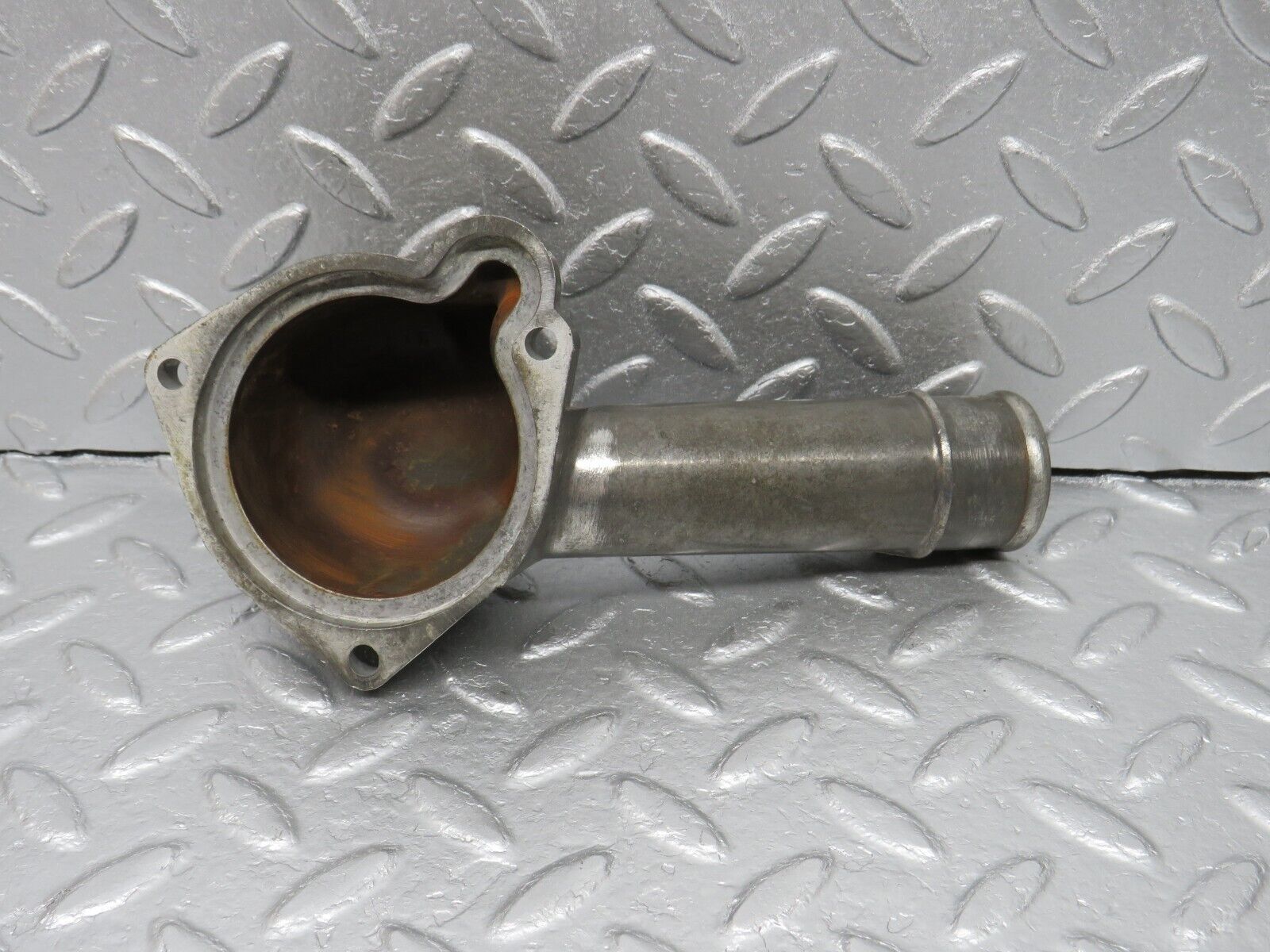 40651 Mercedes-Benz W123 300D Thermostat Housing 6172031474