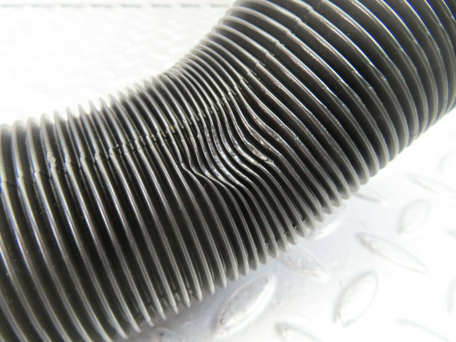 10714 Mercedes-Benz W123 230E Air Duct Pipe Hose Right