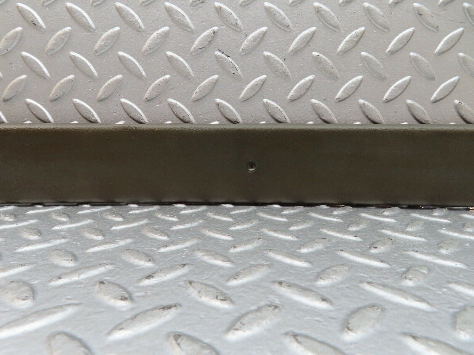 18897 Mercedes-Benz W121 190b Ponton B Pillar Cover Left Side Brown