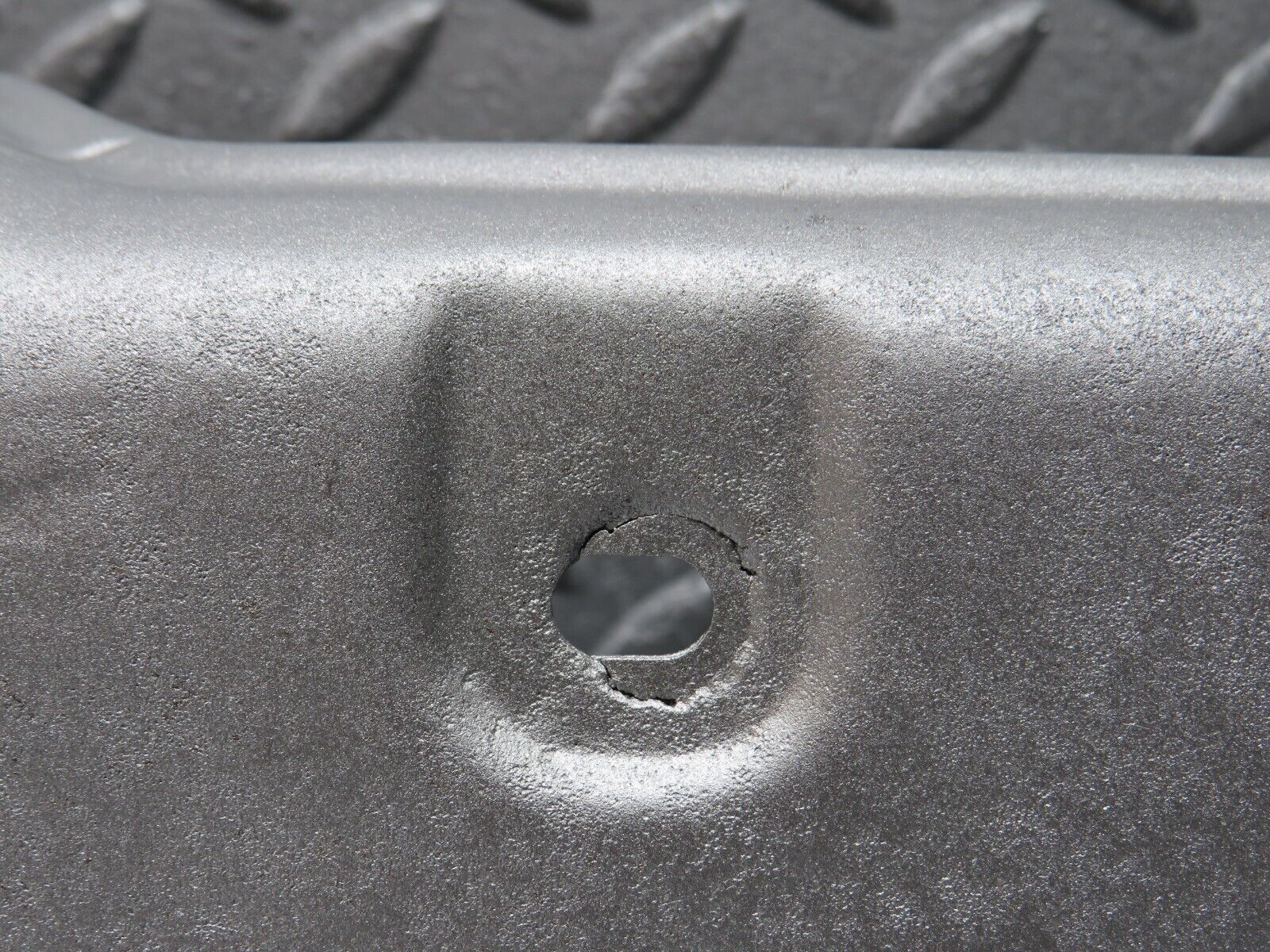 38133 Mercedes-Benz A124 320E Cabriolet Exhaust Manifold Heat Shield 1041421220