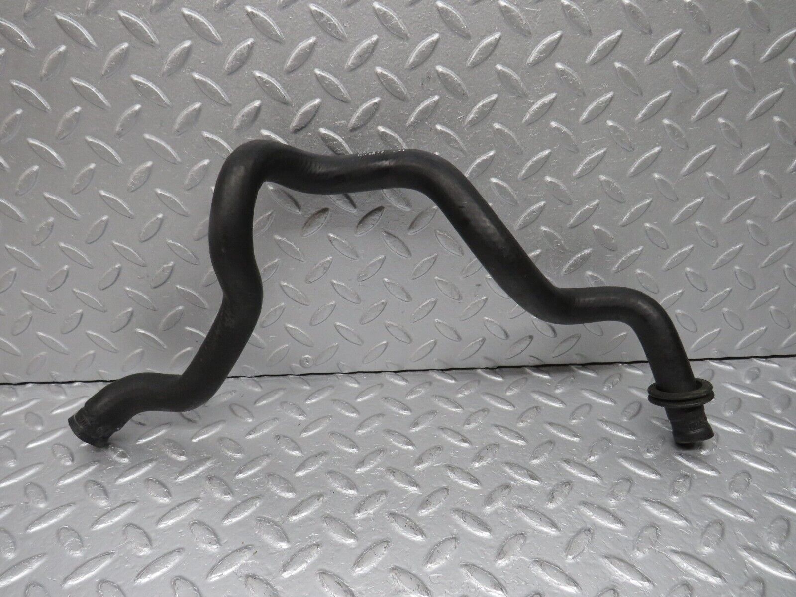 38561 Mercedes-Benz R129 280SL Coupe Coolant Hose Pipe 1298324494