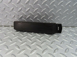 W115 accelerator pedal with rubber used OEM